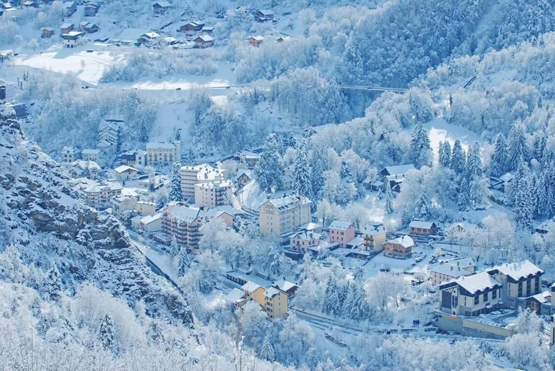 Pensee Des Alpes 2 Etoiles Ski And Spa Brides-les-Bains Exterior photo